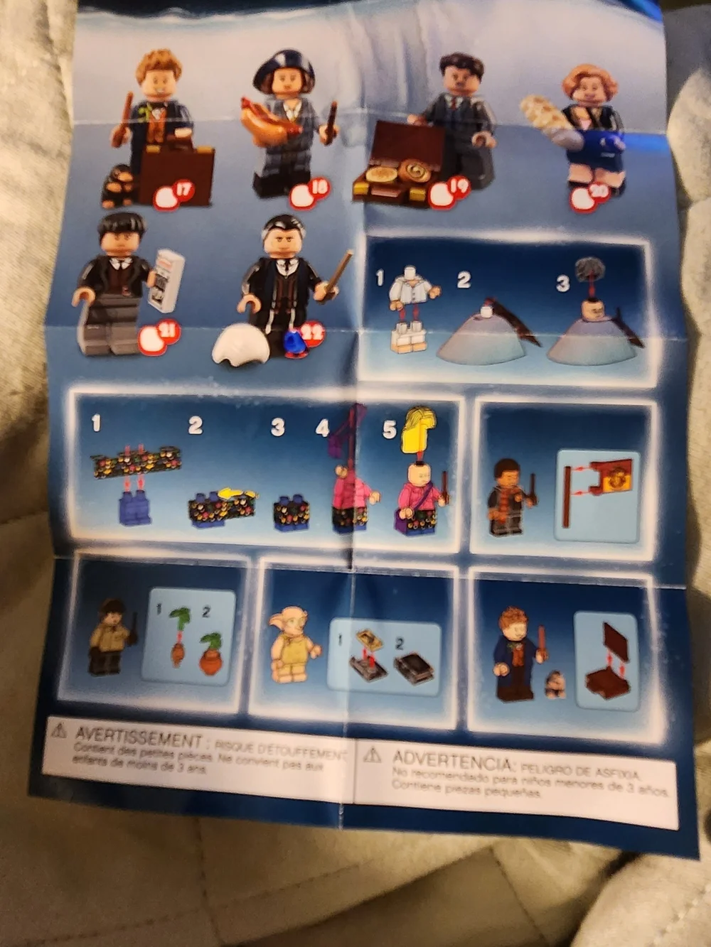 Lego Gryffindor Student Minifigure with Red and Brown Flag